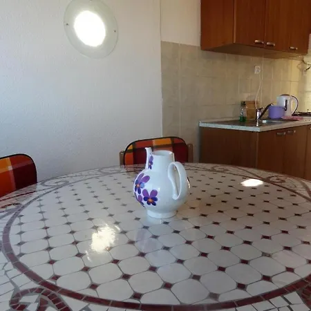 In Mit Meerblick, Terrasse, Klimaanlage, W-lan 5046-3 *