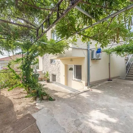 Apartment In Mit Meerblick, Terrasse, Klimaanlage, W-lan 5046-3