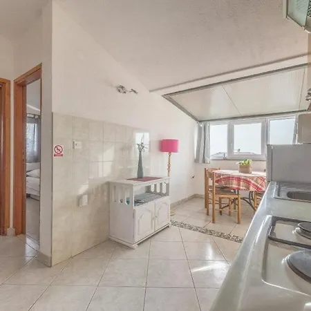 Apartment In Mit Meerblick, Terrasse, Klimaanlage, W-lan 5046-3
